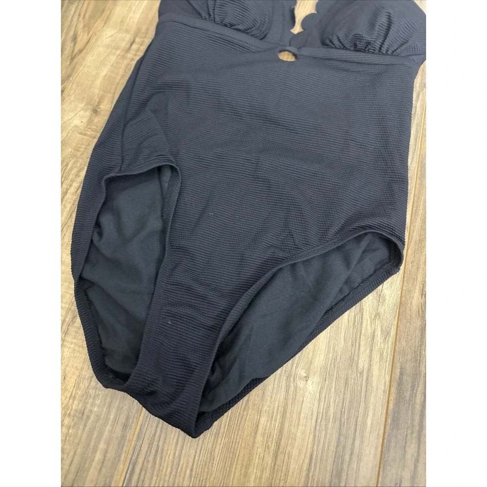 Time And Tru Full Body‎ Swimsuit Women's Small (4/6) Black